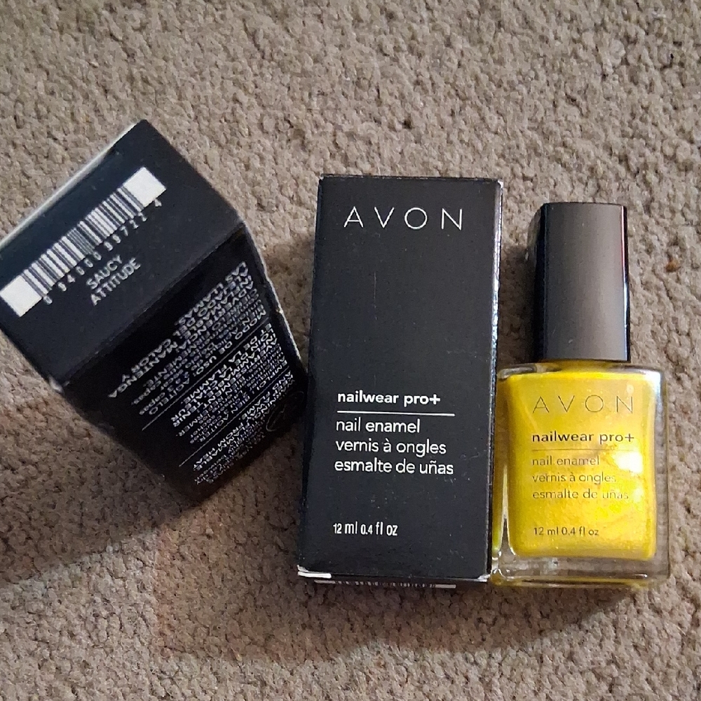 Avon Nailwear Pro+ in Vibrant Yellow